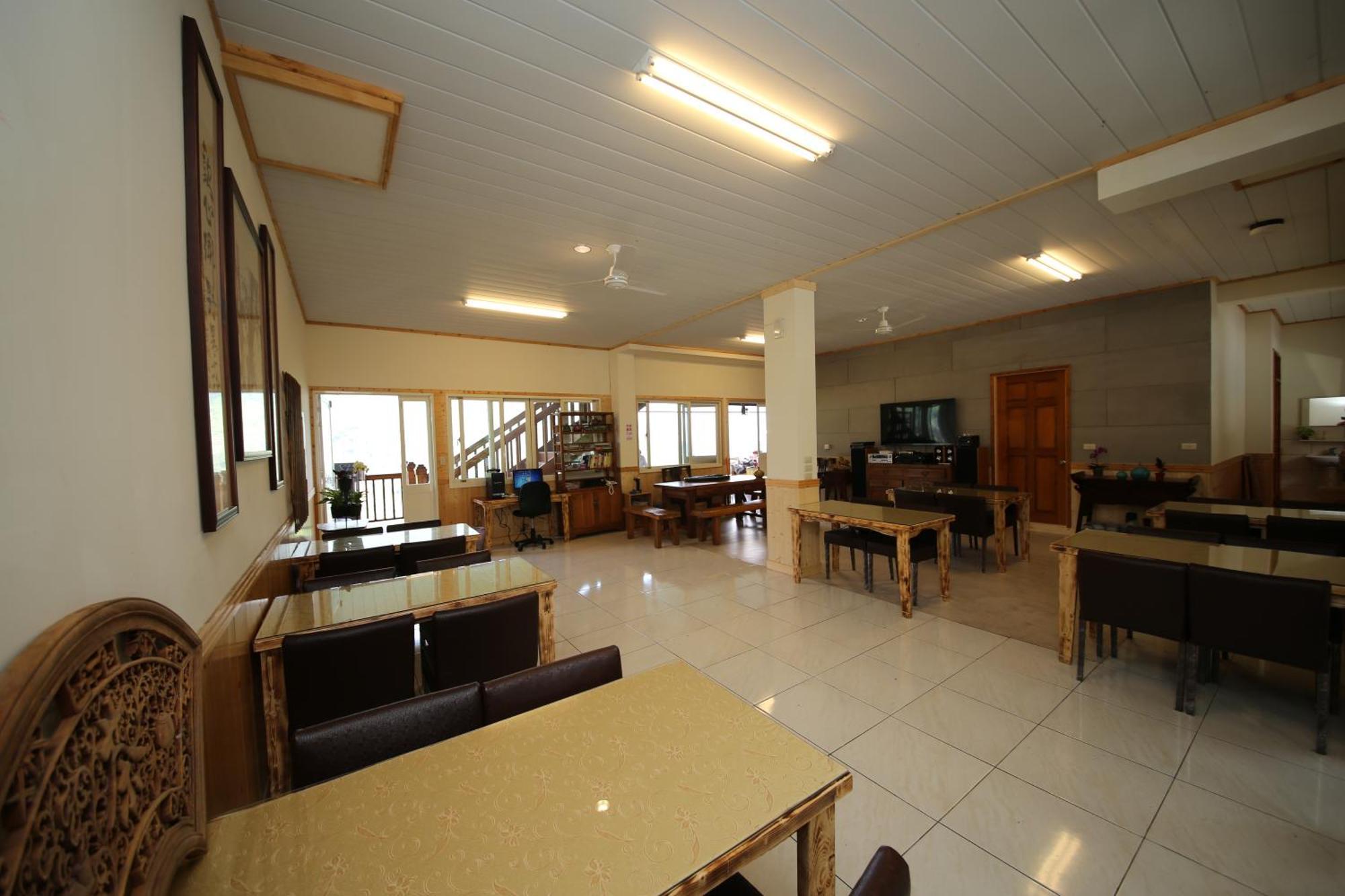 Huansan Hotel Nantou Exterior photo
