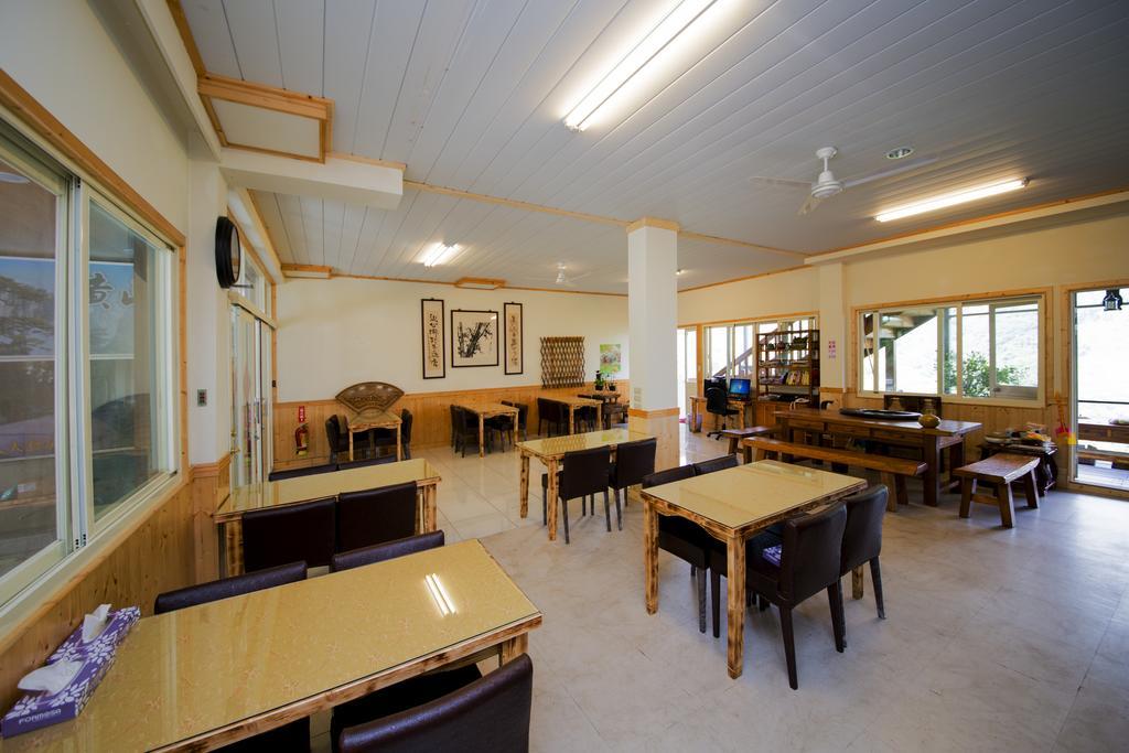 Huansan Hotel Nantou Exterior photo